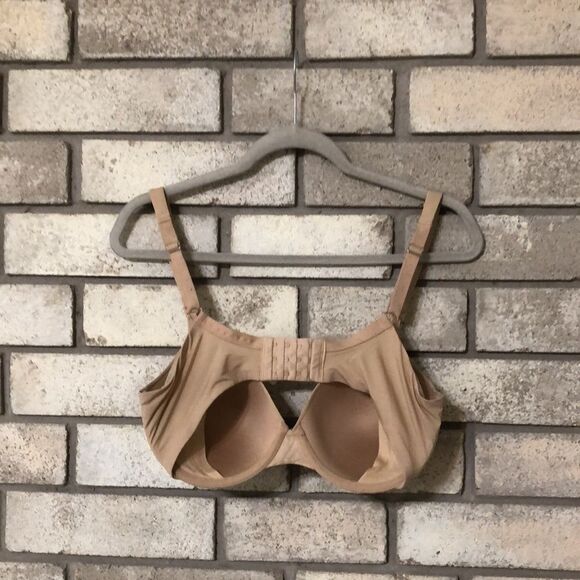 3for $20 bra size 36D underwire - Picture 2 of 4